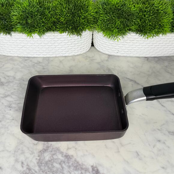 Techef Tamagoyaki Japanese Omelette Pan/Egg Pan - Picture 2 of 4